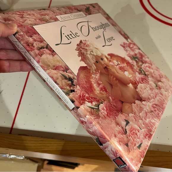 Anne Geddes Little Thoughts with Love” Hardcover Book is NEW & SEALED - Picture 3 of 9